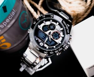 CASIO SUMERGIBLE TACHI PLATEADO